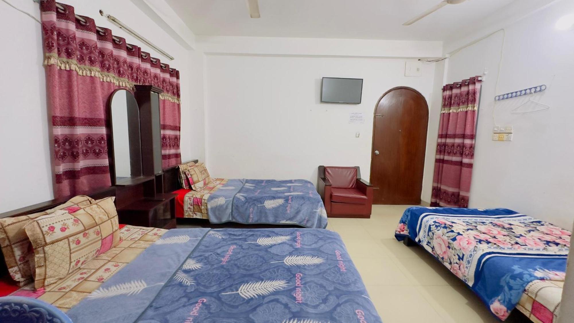 Mohammadia Restaurant & Guest House Near United Hospital ธากา ภายนอก รูปภาพ